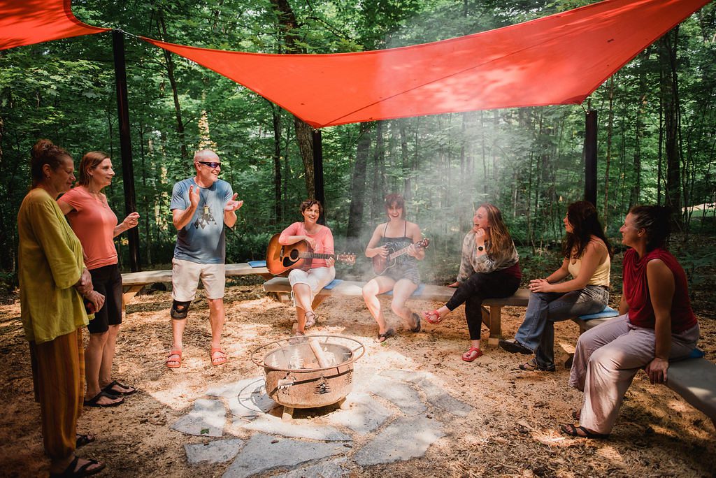 singing around the fire alongquin park