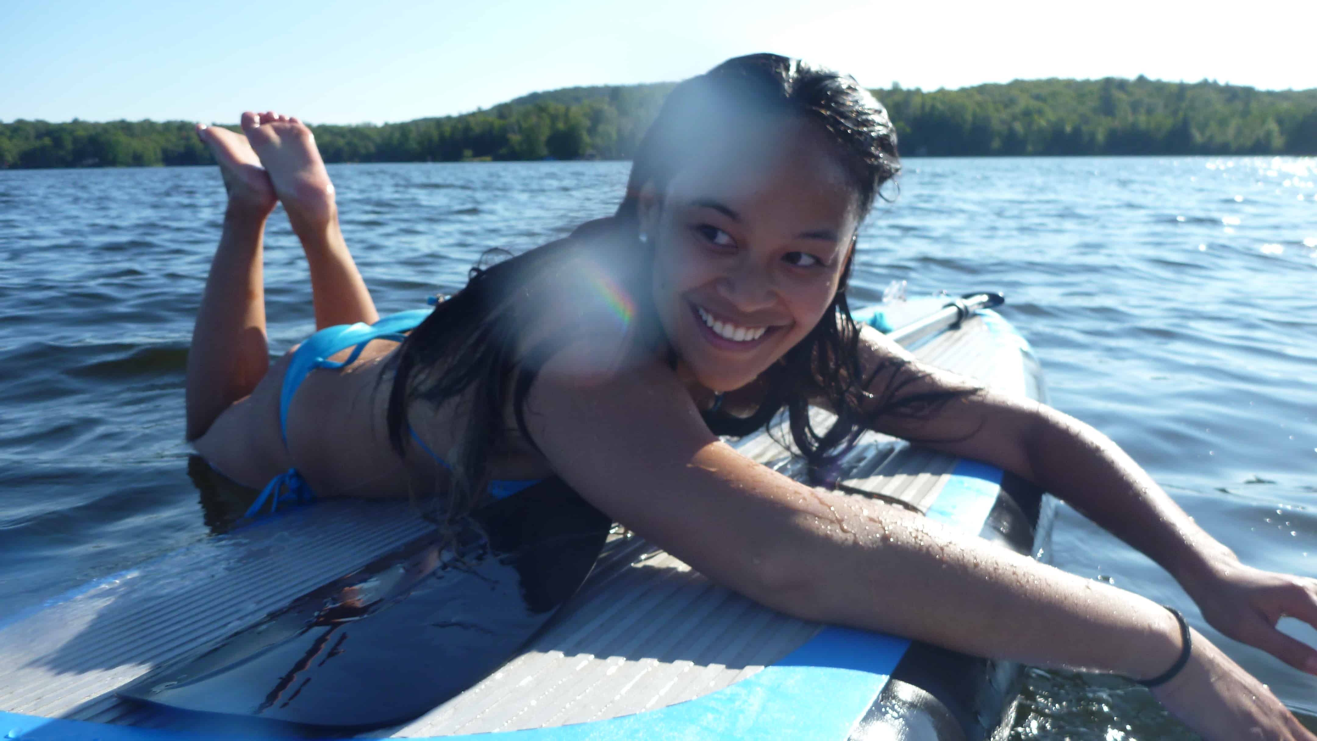 paddleboard swimming